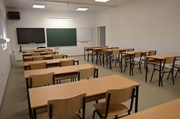 Gjimnazistet dyshohet se rrahën brutalisht një bashkëmoshatare në Malishevë Gjimnazistet dyshohet se rrahën brutalisht një bashkëmoshatare në Malishevë