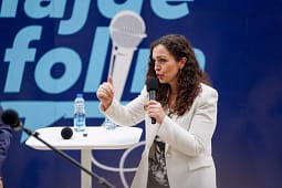 Takimi me Grenell në Nju Jork ku ishin edhe liderë të rajonit, Osmani me përgjigje kundër propagandës në rrjetet sociale Takimi me Grenell në Nju Jork ku ishin edhe liderë të rajonit, Osmani me përgjigje kundër propagandës në rrjetet sociale