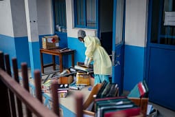 Shpërthimi i Ebolës në Republikën Demokratike të Kongos: OBSH shpall emergjencë ndërkombëtare Shpërthimi i Ebolës në Republikën Demokratike të Kongos: OBSH shpall emergjencë ndërkombëtare