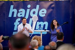 Pas Abdixhikut e Osmanit edhe Kurti me një lloj “hajde folim” me qytetarë Pas Abdixhikut e Osmanit edhe Kurti me një lloj “hajde folim” me qytetarë