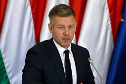 ‘Erëra’ të reja në Budapest: Hungaria thërret ambasadorin rus për bisedime pas sulmit në Ukrainë ‘Erëra’ të reja në Budapest: Hungaria thërret ambasadorin rus për bisedime pas sulmit në Ukrainë