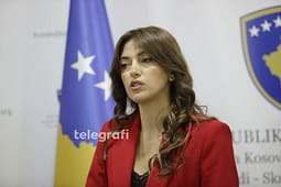 Haxhiu flet për largimet e ish-deputetëve që iu bashkuan Osmanit: Qytetarët do t’i vlerësojnë veprimet Haxhiu flet për largimet e ish-deputetëve që iu bashkuan Osmanit: Qytetarët do t’i vlerësojnë veprimet