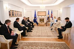 Haxhiu: Procesi i zgjerimit të BE-së të jetë i drejtë dhe i bazuar në merita Haxhiu: Procesi i zgjerimit të BE-së të jetë i drejtë dhe i bazuar në merita