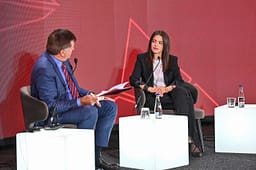 Samiti Maqedonia 2025: Njohuritë globale dhe inovacionet duhet të shfrytëzohen për prioritetet lokale Samiti Maqedonia 2025: Njohuritë globale dhe inovacionet duhet të shfrytëzohen për prioritetet lokale