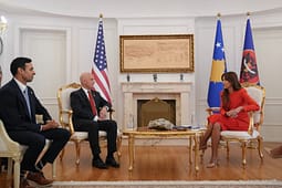 Haxhiu në takimin me kongresmenët amerikanë: Për Kosovën, anëtarësimi në NATO është çështje e sigurisë afatgjatë Haxhiu në takimin me kongresmenët amerikanë: Për Kosovën, anëtarësimi në NATO është çështje e sigurisë afatgjatë
