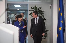 Vizita në Kosovë, Kos: Ky vit mund të jetë moment i mundësive, kërkohet që partitë të gjejnë stabilitet institucional Vizita në Kosovë, Kos: Ky vit mund të jetë moment i mundësive, kërkohet që partitë të gjejnë stabilitet institucional