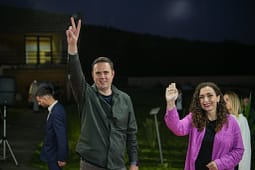 “Kur populli zgjohet, ndryshimi nuk ndalet”, Abdixhiku e Osmani tubim me qytetarë te Lugu i Baranit “Kur populli zgjohet, ndryshimi nuk ndalet”, Abdixhiku e Osmani tubim me qytetarë te Lugu i Baranit