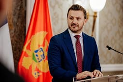 A janë acaruar marrëdhëniet e Kosovës me Malin e Zi? – flet ministri Dukaj A janë acaruar marrëdhëniet e Kosovës me Malin e Zi? – flet ministri Dukaj