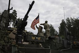 Zyrtari i lartë i NATO-s nuk pret tërheqje shtesë të trupave amerikane nga Evropa Zyrtari i lartë i NATO-s nuk pret tërheqje shtesë të trupave amerikane nga Evropa