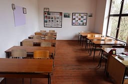 Shkolla në Han të Elezit mbetet pa ujë, pezullohen mësimi Shkolla në Han të Elezit mbetet pa ujë, pezullohen mësimi