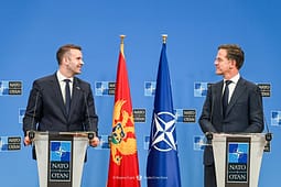 Rutte në Podgoricë: Rusia po bëhet gjithnjë e më agresive, NATO mbështet Malin e Zi Rutte në Podgoricë: Rusia po bëhet gjithnjë e më agresive, NATO mbështet Malin e Zi