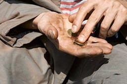Eurostat: 72.4 milionë qytetarë në BE në rrezik varfërie Eurostat: 72.4 milionë qytetarë në BE në rrezik varfërie