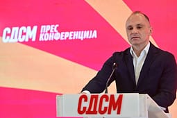 Filipçe: Partia “promaqedonase” e Mickoskit, gjysma e së cilës kanë pasaporta bullgare, nuk dëshiron të jetë maqedonase Filipçe: Partia “promaqedonase” e Mickoskit, gjysma e së cilës kanë pasaporta bullgare, nuk dëshiron të jetë maqedonase