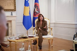 Haxhiu: Procesi i zgjedhjes së Kryeprokurorit të Shtetit të bëhet larg çdo ndikimi politik Haxhiu: Procesi i zgjedhjes së Kryeprokurorit të Shtetit të bëhet larg çdo ndikimi politik