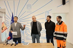 Prishtina nis platformën online për largimin falas të mbeturinave vëllimore Prishtina nis platformën online për largimin falas të mbeturinave vëllimore