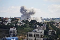 Netanyahu: Izraeli përgatitet të zgjerojë operacionet ushtarake në Liban Netanyahu: Izraeli përgatitet të zgjerojë operacionet ushtarake në Liban