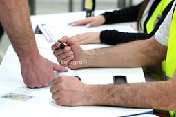 Dyshohen për ryshfet në votime në favor të Listës Serbe, kërkohet paraburgim për dy të arrestuarit në Gorazhdevc Dyshohen për ryshfet në votime në favor të Listës Serbe, kërkohet paraburgim për dy të arrestuarit në Gorazhdevc
