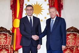 Mickoski-Erdogan: Turqia mbetet partner i rëndësishëm strategjik i Maqedonisë Mickoski-Erdogan: Turqia mbetet partner i rëndësishëm strategjik i Maqedonisë