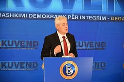 Ahmeti për protestat në Shqipëri: Armiqtë e kombit po krijojnë pasiguri Ahmeti për protestat në Shqipëri: Armiqtë e kombit po krijojnë pasiguri