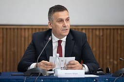 Hoxha: Po përgatitet strategji e turizmit për zonën e Parkut Nacional të Malit Sharr Hoxha: Po përgatitet strategji e turizmit për zonën e Parkut Nacional të Malit Sharr