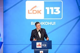 Abdixhiku: Ministrat e LDK-së nuk do të rrinë në kafe e Facebook, por në punë e teren Abdixhiku: Ministrat e LDK-së nuk do të rrinë në kafe e Facebook, por në punë e teren