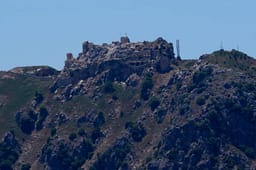 Sulmet ajrore izraelite vrasin 9 persona, përfshirë oficerë të ushtrisë libaneze Sulmet ajrore izraelite vrasin 9 persona, përfshirë oficerë të ushtrisë libaneze