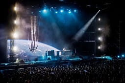 Sunny Hill Festival – kur muzika bëhet diplomaci kulturore dhe urë mes Kosovës e diasporës Sunny Hill Festival – kur muzika bëhet diplomaci kulturore dhe urë mes Kosovës e diasporës