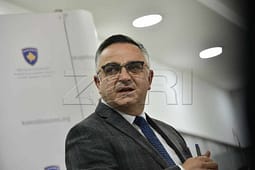 Tahiri: Aleanca s’e ka ndryshuar qëndrimin ndaj Qeverisë Kurti, s’kërkojmë pozita në qeveri Tahiri: Aleanca s’e ka ndryshuar qëndrimin ndaj Qeverisë Kurti, s’kërkojmë pozita në qeveri