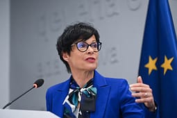 Kos: Asnjë vend kandidat për anëtarësim në BE deri më tani s’ka marrë dhe as nuk mund të marrë garanci Kos: Asnjë vend kandidat për anëtarësim në BE deri më tani s’ka marrë dhe as nuk mund të marrë garanci
