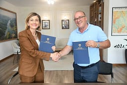 Podujeva do të bëhet me Park Industrial, nënshkruhet marrëveshja Podujeva do të bëhet me Park Industrial, nënshkruhet marrëveshja