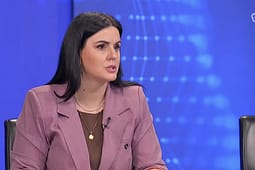 Tahiri-Beqa: Hapja e kapitujve me BE-në në këtë situatë është ëndërr e tepruar Tahiri-Beqa: Hapja e kapitujve me BE-në në këtë situatë është ëndërr e tepruar