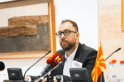 Ljutkov: Buxheti nuk lexohet përmendësh ose sipas nevojave të partisë Ljutkov: Buxheti nuk lexohet përmendësh ose sipas nevojave të partisë