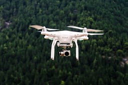 Ndalohet një shtetas i Gjermanisë në Strugë, ka filmuar me dron një objekt ushtarak Ndalohet një shtetas i Gjermanisë në Strugë, ka filmuar me dron një objekt ushtarak