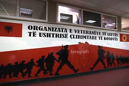 OVL e UÇK-së: Kundërshtojmë çdo përpjekjeje për ta mbajtur Kosovën peng të llogarive partiake të Albin Kurtit OVL e UÇK-së: Kundërshtojmë çdo përpjekjeje për ta mbajtur Kosovën peng të llogarive partiake të Albin Kurtit
