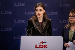 Ymeri: Deklarata e Vuçiqit për ndryshimin e lumit Ibër lidhet me kartën nacionaliste të VV-së Ymeri: Deklarata e Vuçiqit për ndryshimin e lumit Ibër lidhet me kartën nacionaliste të VV-së
