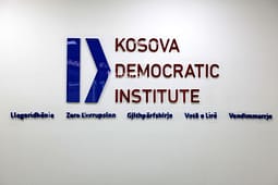 KDI mirëpret vendimin e Gjykatës Supreme për shfuqizimin e dispozitave të kundërligjshme në Rregulloren e KQZ-së për Vëzhguesit e Zgjedhjeve KDI mirëpret vendimin e Gjykatës Supreme për shfuqizimin e dispozitave të kundërligjshme në Rregulloren e KQZ-së për Vëzhguesit e Zgjedhjeve