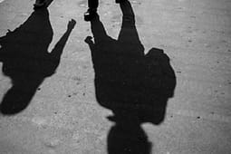 Nëna nga Prizreni raporton në polici zhdukjen e vajzës dhe djalit të saj Nëna nga Prizreni raporton në polici zhdukjen e vajzës dhe djalit të saj