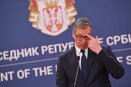 Reagimi i Shqipërisë për Ibrin e irriton Vuçiqin, presidenti serb sulmon Kosovën me akuza të pabaza Reagimi i Shqipërisë për Ibrin e irriton Vuçiqin, presidenti serb sulmon Kosovën me akuza të pabaza