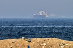Trump: Marrëveshja për rihapjen e Hormuzit mund të arrihet që të mërkurën Trump: Marrëveshja për rihapjen e Hormuzit mund të arrihet që të mërkurën