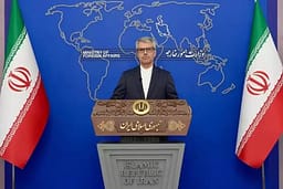 Irani thotë se ka marrë “pikëpamjet” e SHBA-së përmes Pakistanit dhe po i shqyrton ato Irani thotë se ka marrë “pikëpamjet” e SHBA-së përmes Pakistanit dhe po i shqyrton ato
