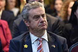 Hargreaves takohet me nënkryetaren e LVV-së: Kosovës i nevojitet Presidenti menjëherë pas zgjedhjeve Hargreaves takohet me nënkryetaren e LVV-së: Kosovës i nevojitet Presidenti menjëherë pas zgjedhjeve