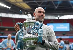 Mediat angleze: Guardiola do të largohet nga City Mediat angleze: Guardiola do të largohet nga City