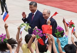 Putin në Kinë thotë se marrëdhëniet janë në një “nivel të paprecedentë”, ndërsa Xi tregohet më i kujdesshëm Putin në Kinë thotë se marrëdhëniet janë në një “nivel të paprecedentë”, ndërsa Xi tregohet më i kujdesshëm