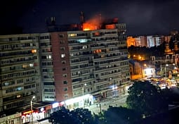 Presidenti i Rumanisë thotë se do të “urdhërojë masa proporcionale” ndaj Rusisë pas sulmit me dron Presidenti i Rumanisë thotë se do të “urdhërojë masa proporcionale” ndaj Rusisë pas sulmit me dron