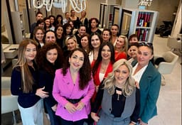 Osmani reagon ndaj Konjufcës: Asnjë grua që punon nuk duhet të jetë objekt përqeshjeje Osmani reagon ndaj Konjufcës: Asnjë grua që punon nuk duhet të jetë objekt përqeshjeje