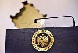 Mushkolaj: Nuk është e sigurt se LVV-ja dhe LDK-ja do të arrijnë marrëveshje për zgjedhjen e presidentit Mushkolaj: Nuk është e sigurt se LVV-ja dhe LDK-ja do të arrijnë marrëveshje për zgjedhjen e presidentit