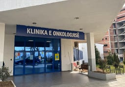 Klinika e Onkologjisë punon veç ditën, Kurtishi: Mëngjesi ka më shumë fluks të pacientëve Klinika e Onkologjisë punon veç ditën, Kurtishi: Mëngjesi ka më shumë fluks të pacientëve