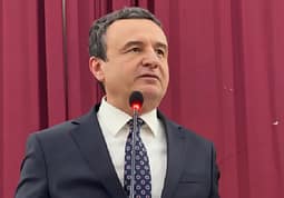 Kurti: Le t’i kalojmë 500 mijë vota, t’ia mbyllim bllokut opozitar shtigjet Kurti: Le t’i kalojmë 500 mijë vota, t’ia mbyllim bllokut opozitar shtigjet