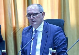 Agim Aliu uron Vetëvendosjen për fitoren dhe bën thirrje për institucione funksionale Agim Aliu uron Vetëvendosjen për fitoren dhe bën thirrje për institucione funksionale