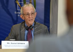 Serwer: Rreziku në veri, Shqipëria mund të marrë më shumë përgjegjësi ushtarake në Kosovë Serwer: Rreziku në veri, Shqipëria mund të marrë më shumë përgjegjësi ushtarake në Kosovë